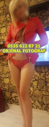 Genç Escort: Dikkat Çeken Güzel ve Arzulu