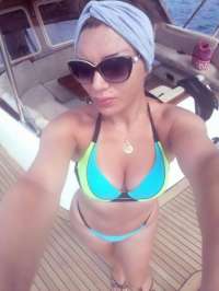 Genç Escort Hizmeti Sunan Zarif ve Tutkulu Hatun