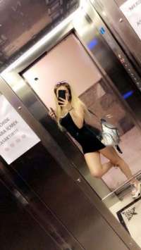 Genç Escort'da Tutkulu Rüya: Dolgun Vücutlu, Sarışın ve Özgüvenli Güzel