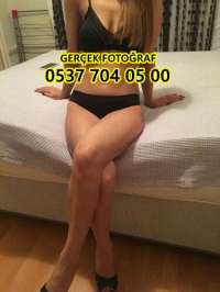 Genç ve Baştan Çıkarıcı Escort - Renkli Hayatın Yeni Tanımı