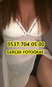 Genç ve Baştan Çıkarıcı Escort - Renkli Hayatın Yeni Tanımı