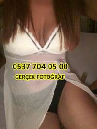 Genç ve Baştan Çıkarıcı Escort - Renkli Hayatın Yeni Tanımı