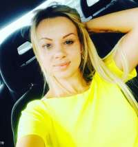 Gerçek Resimli Escort'ta Hayallerinizi Süsleyen Kadın