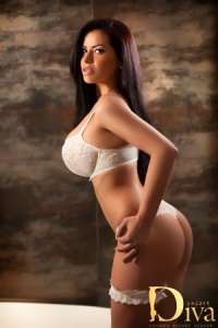 Tutkulu bir Serüven: Genç Escortla Tanışma Hikayem